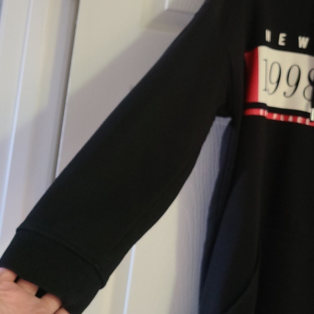 H&M Sweatshirt Dress - Picture 5 of 7